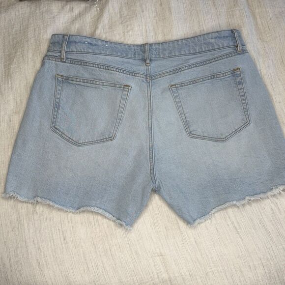 Loft Women's High Rise Denim Cut Off Shorts Light Wash Distressed Size 30/10 - Picture 7 of 14